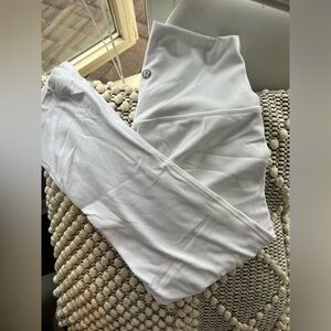 Lululemon Wonder Train Leggings